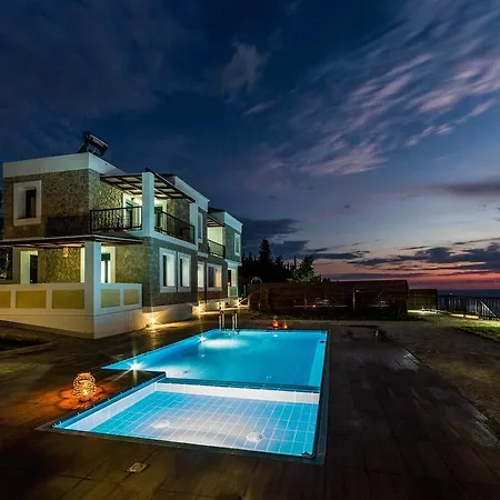 בית נופש Vera Áyios Nikítas