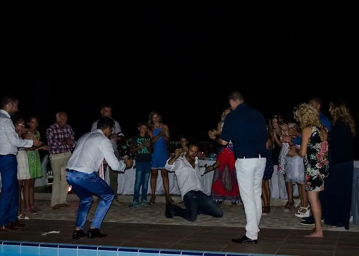 Vera Tatil Evi *