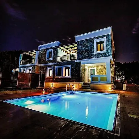 薇拉别墅 Áyios Nikítas