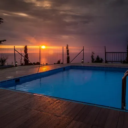 薇拉别墅 Áyios Nikítas